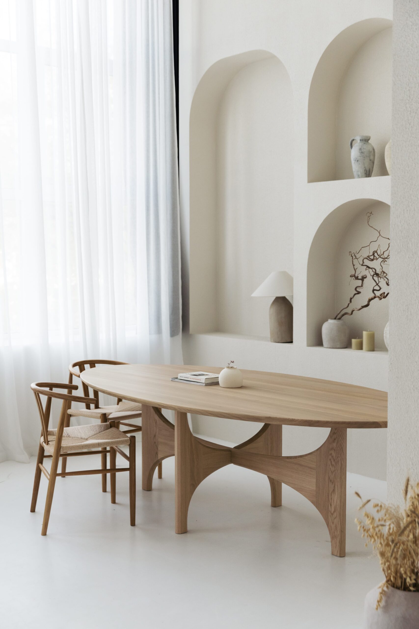 Ellipse dining table in whitewash oak, Sakai furniture