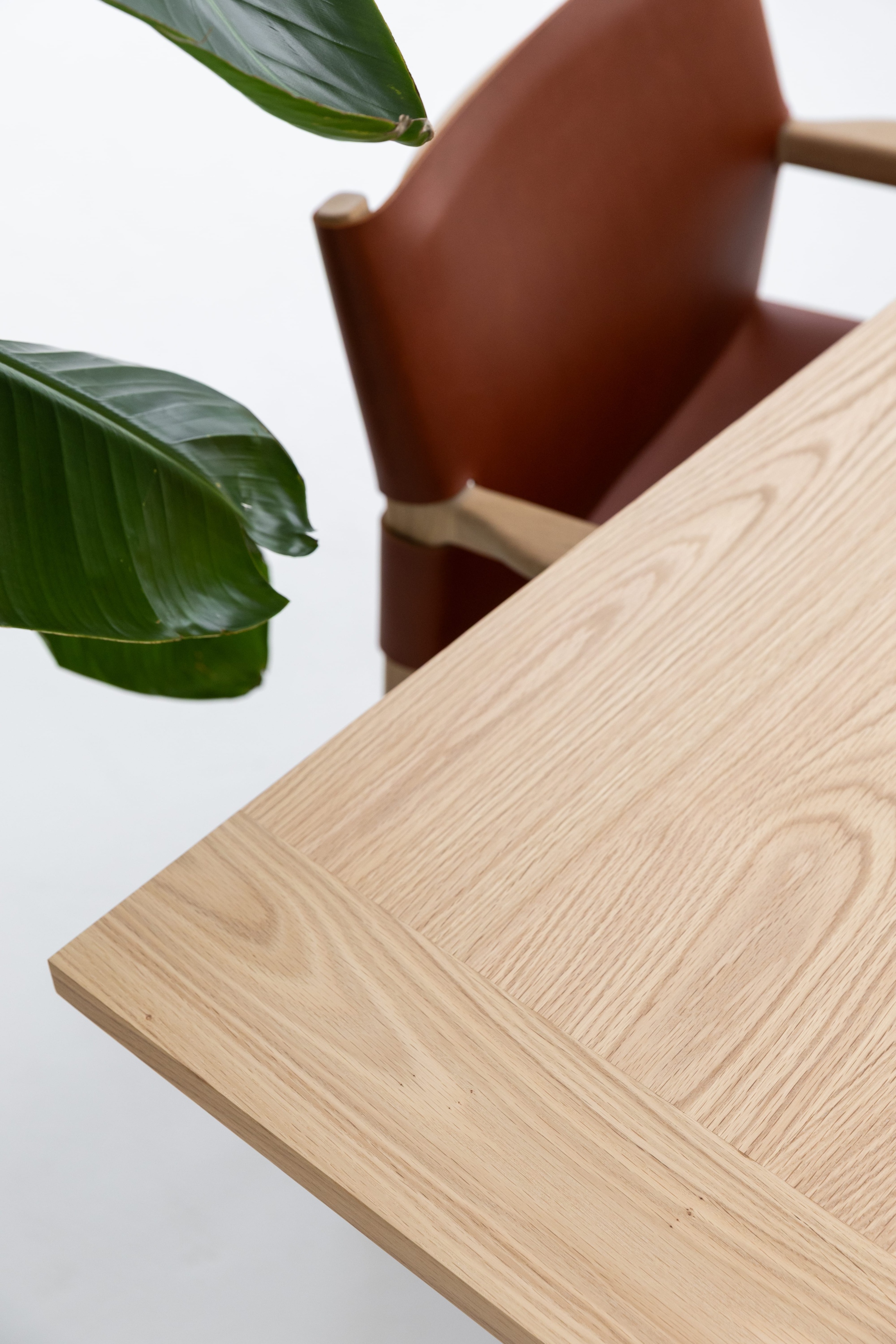 Mid century modern dining table in solid oak — view 6
